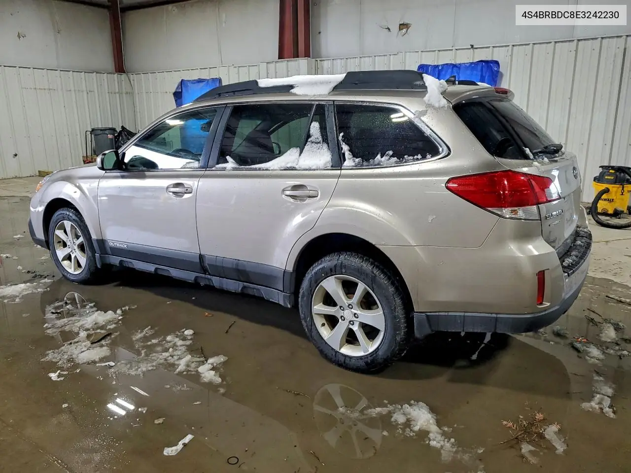 4S4BRBDC8E3242230 2014 Subaru Outback 2.5I Premium