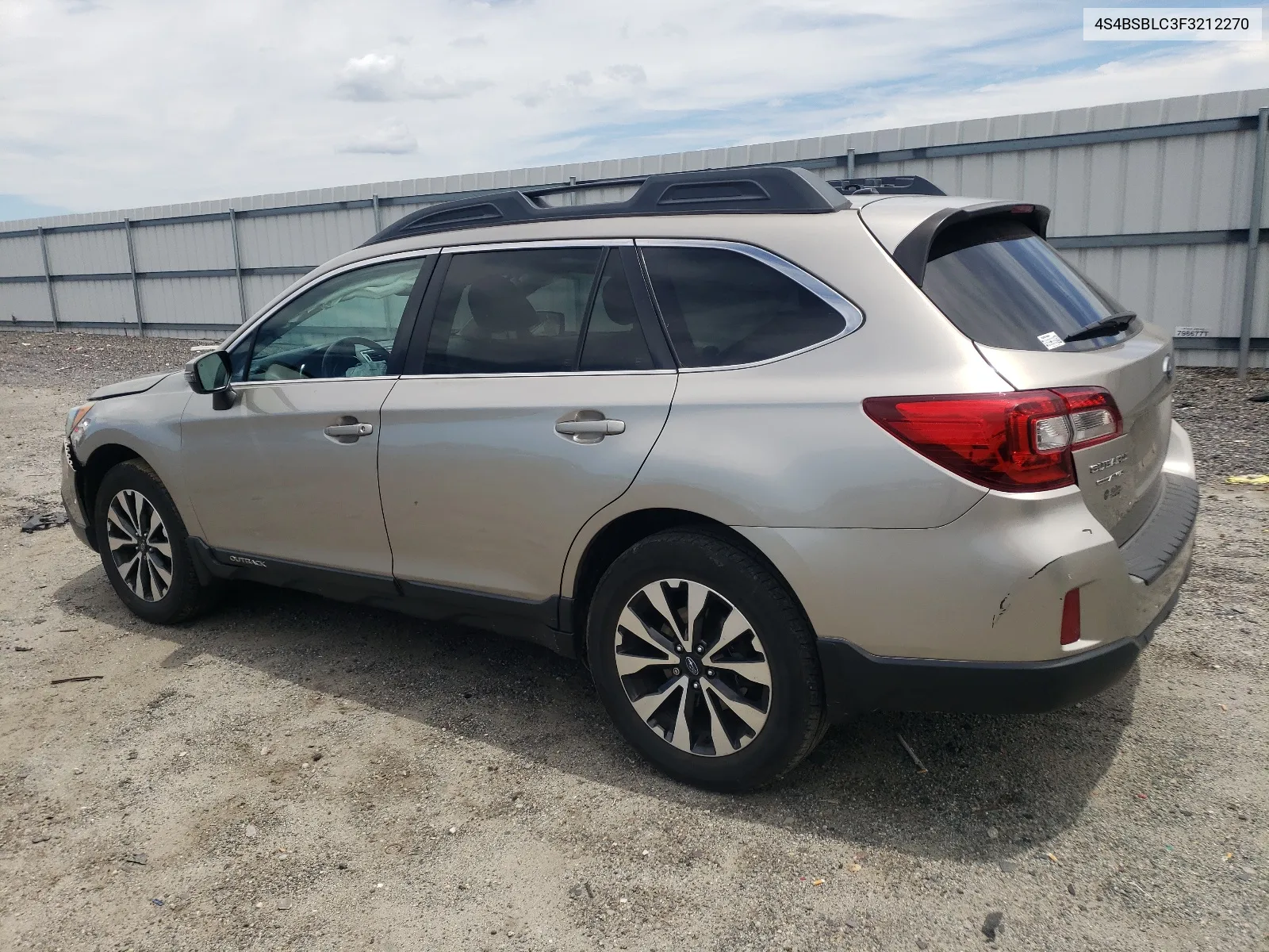 2015 Subaru Outback 2.5I Limited VIN: 4S4BSBLC3F3212270 Lot: 61066314