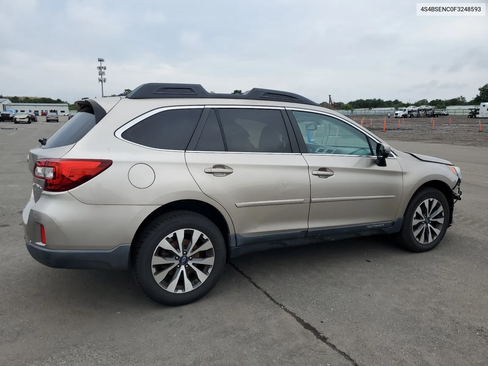 2015 Subaru Outback 3.6R Limited VIN: 4S4BSENC0F3248593 Lot: 64210734