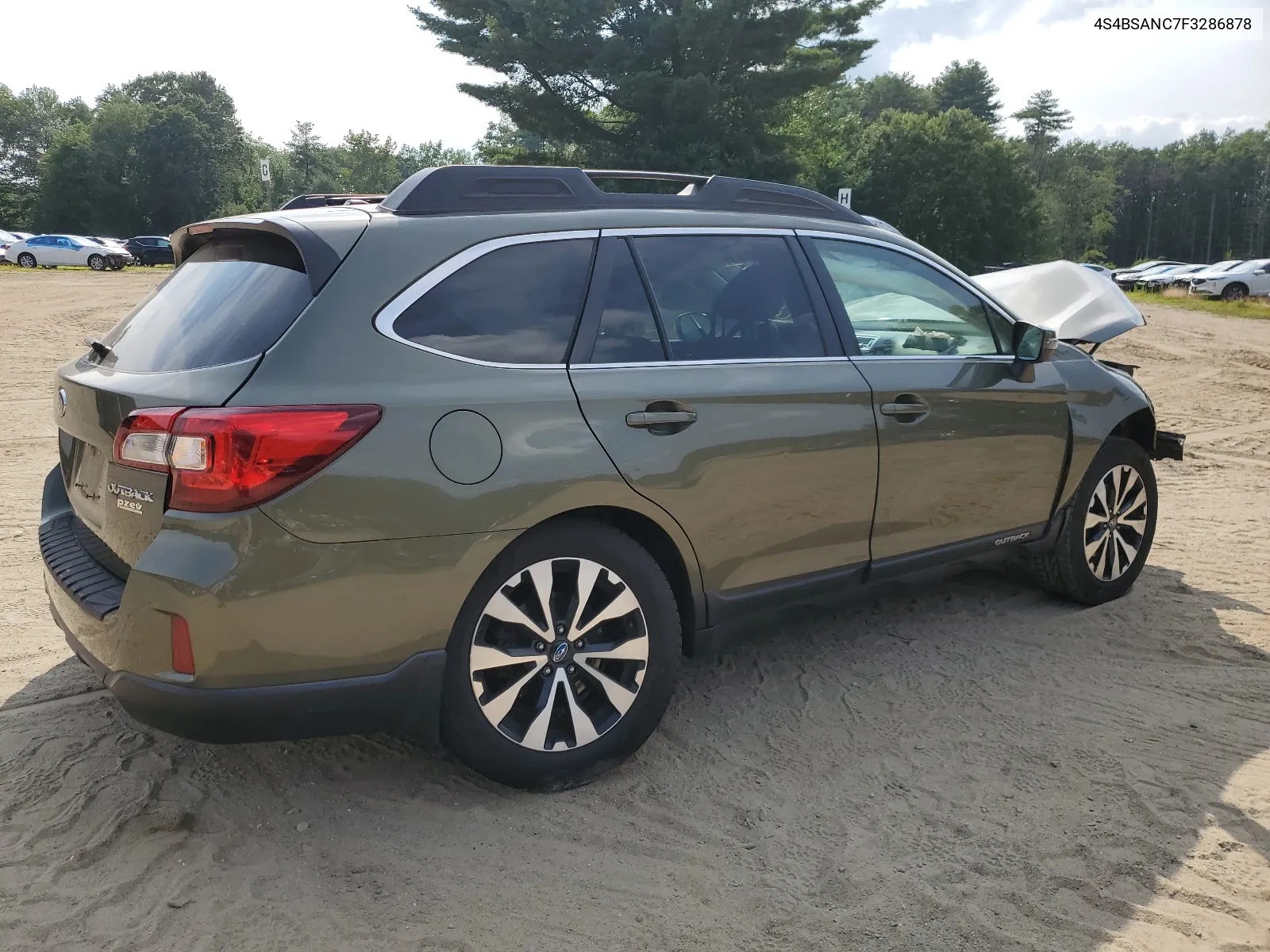 2015 Subaru Outback 2.5I Limited VIN: 4S4BSANC7F3286878 Lot: 64821744