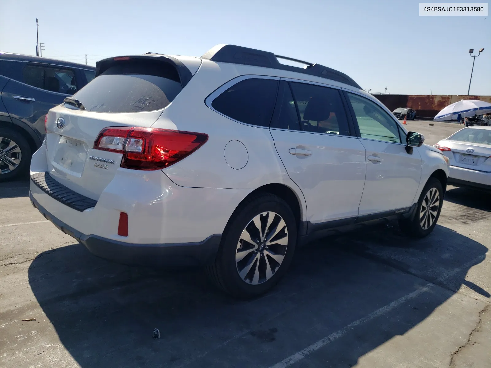 4S4BSAJC1F3313580 2015 Subaru Outback 2.5I Limited