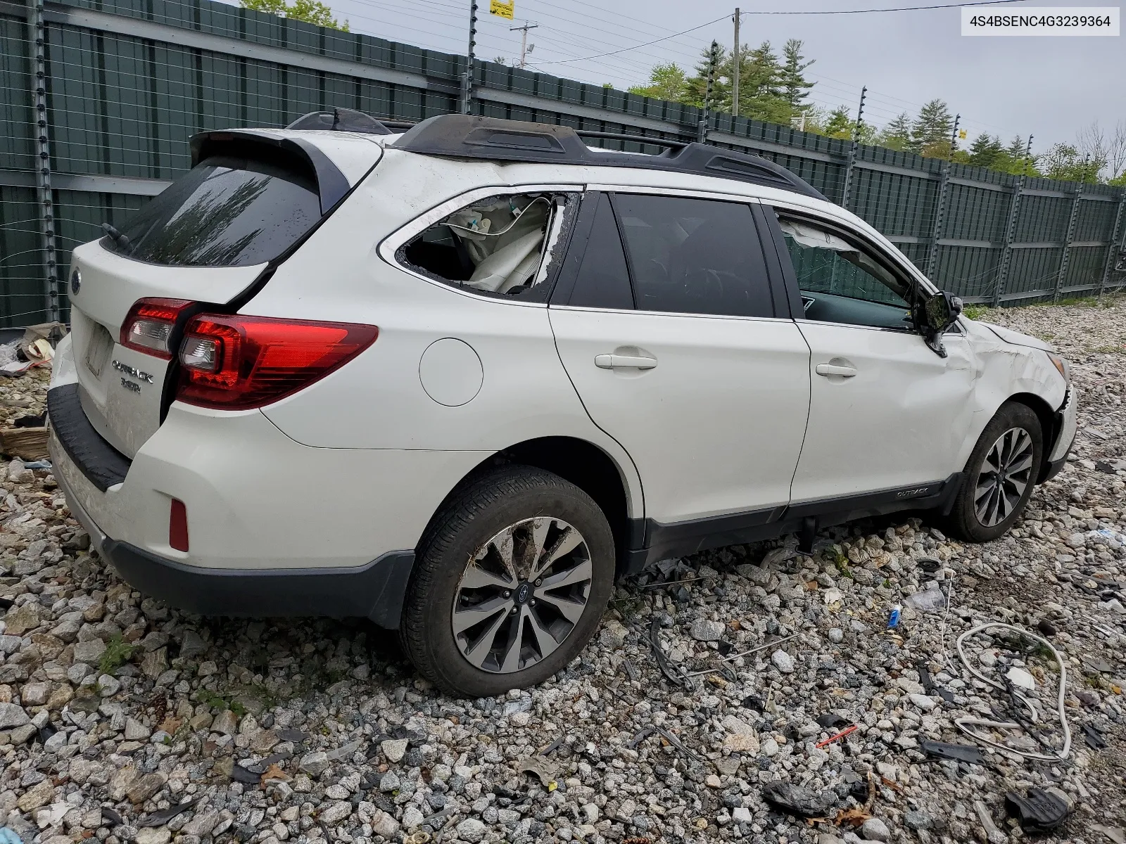 2016 Subaru Outback 3.6R Limited VIN: 4S4BSENC4G3239364 Lot: 55256904