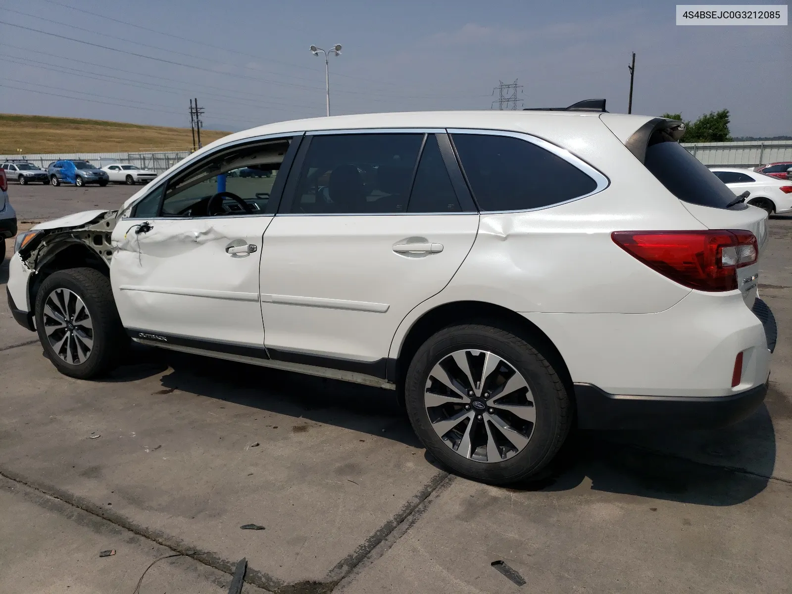 4S4BSEJC0G3212085 2016 Subaru Outback 3.6R Limited