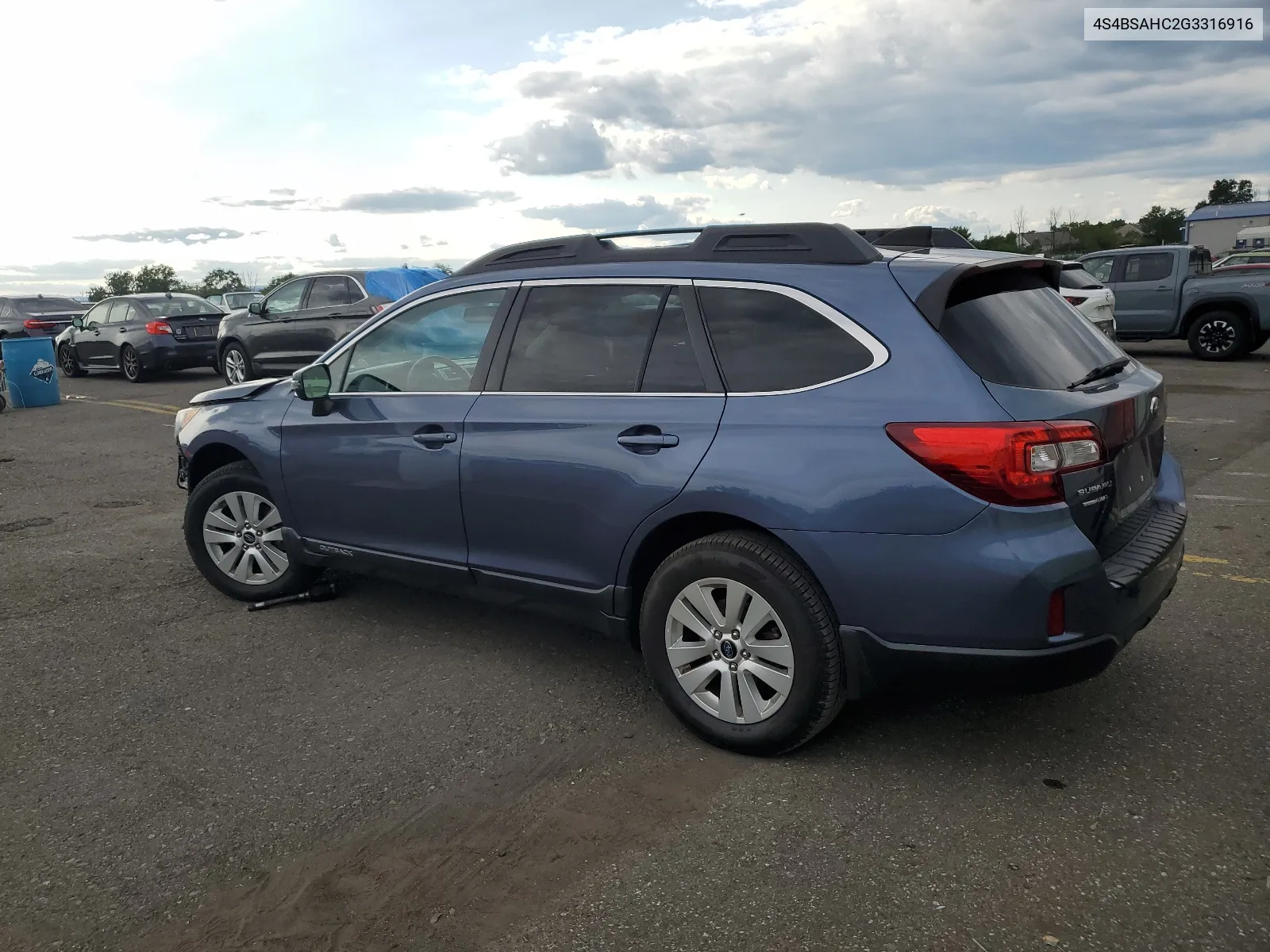 2016 Subaru Outback 2.5I Premium VIN: 4S4BSAHC2G3316916 Lot: 64994264