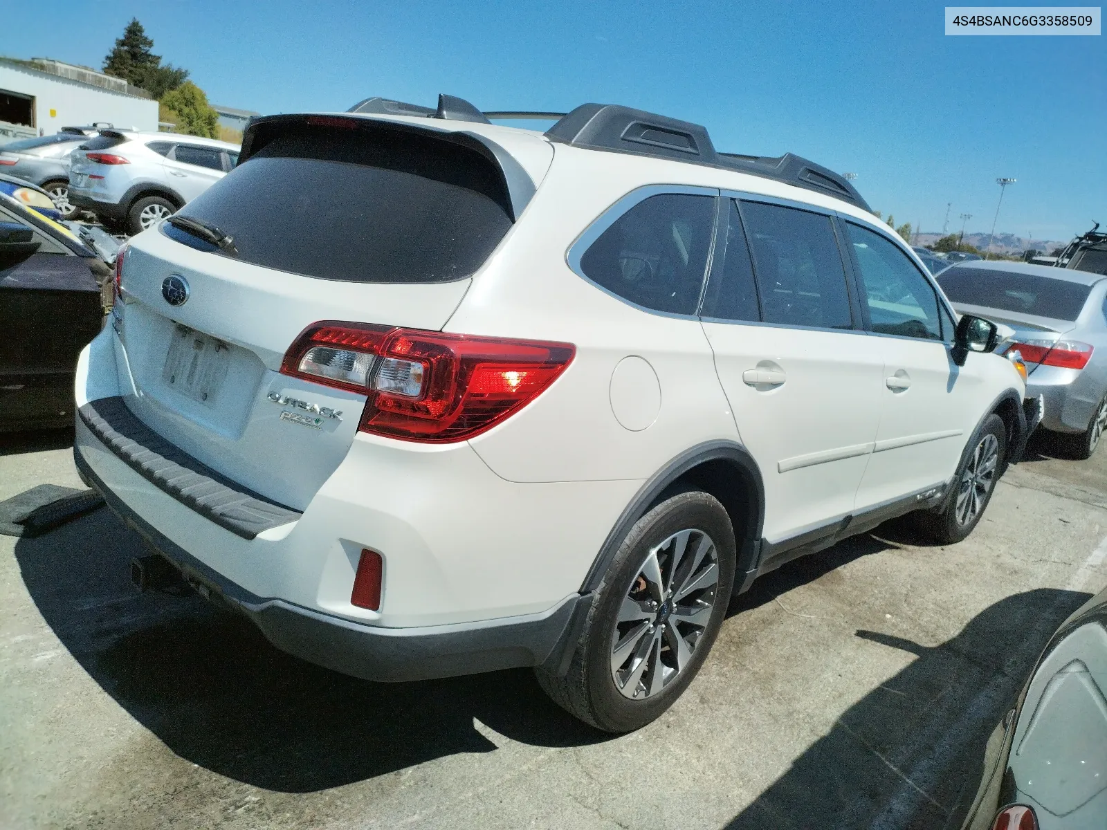 4S4BSANC6G3358509 2016 Subaru Outback 2.5I Limited