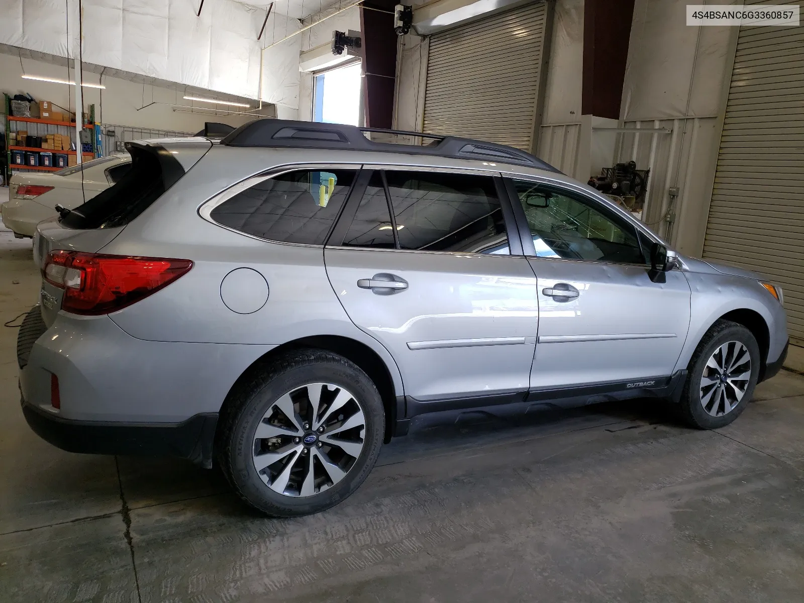 2016 Subaru Outback 2.5I Limited VIN: 4S4BSANC6G3360857 Lot: 66957394