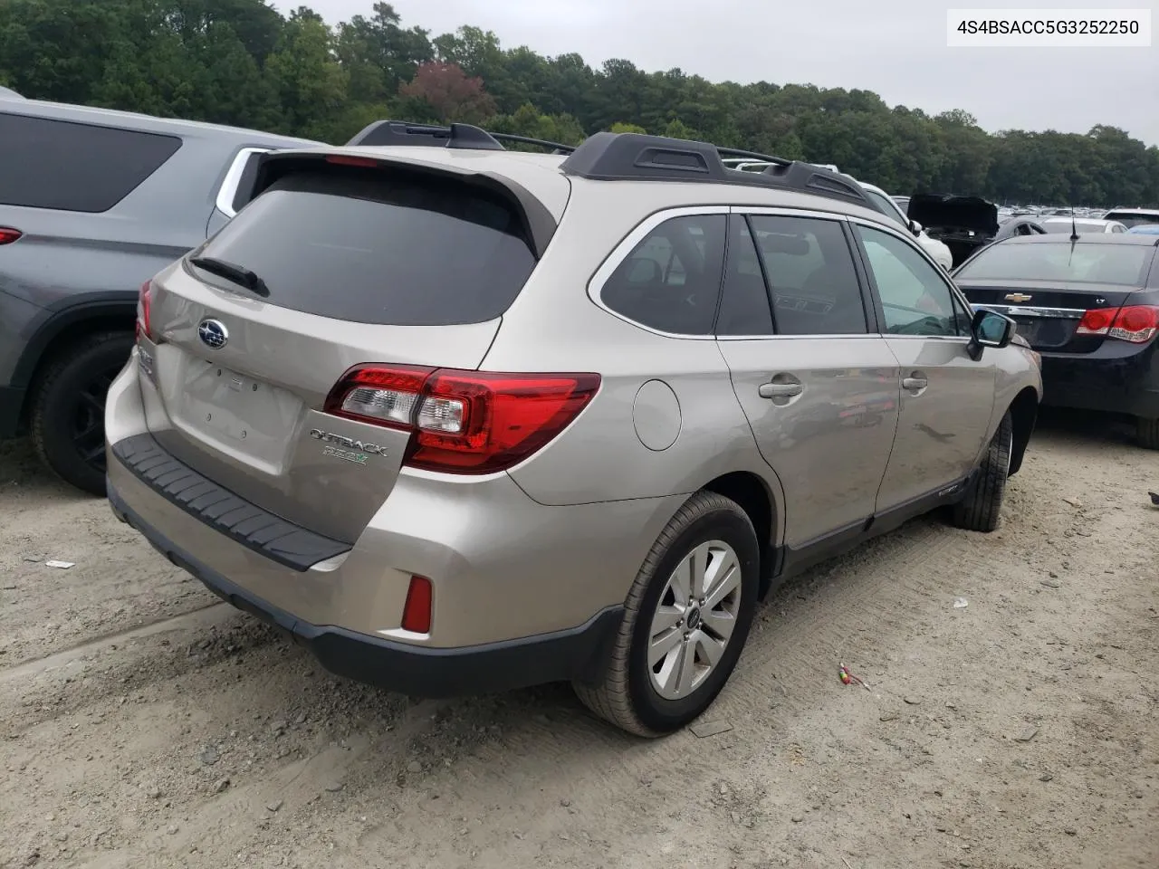 4S4BSACC5G3252250 2016 Subaru Outback 2.5I Premium