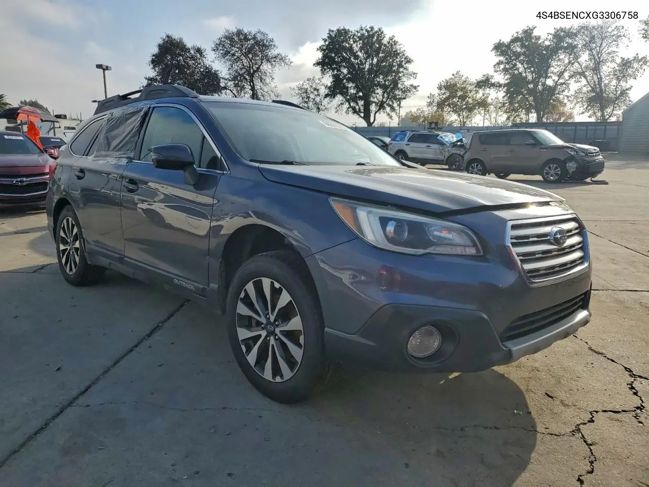 4S4BSENCXG3306758 2016 Subaru Outback 3.6R Limited