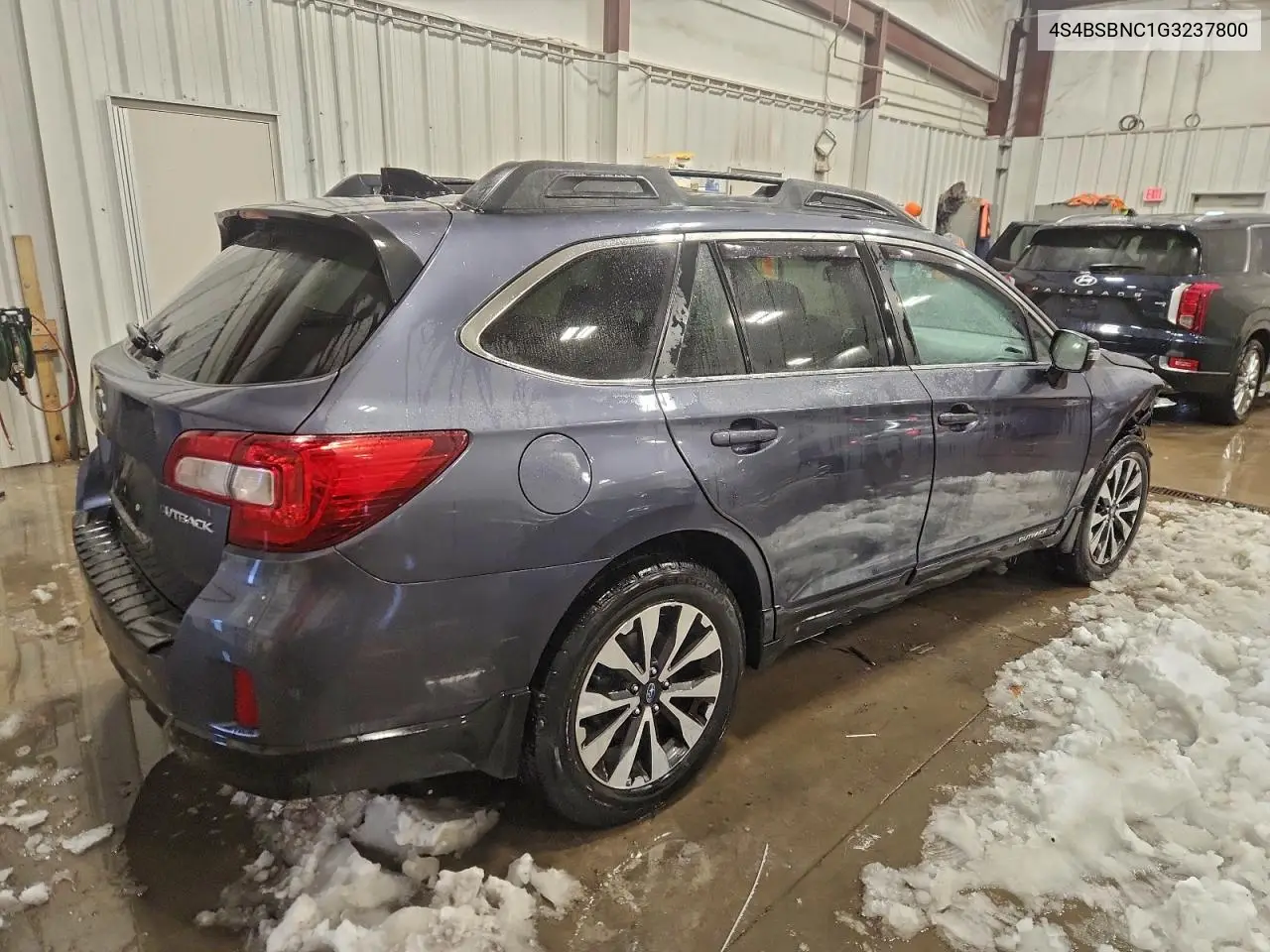 4S4BSBNC1G3237800 2016 Subaru Outback 2.5I Limited
