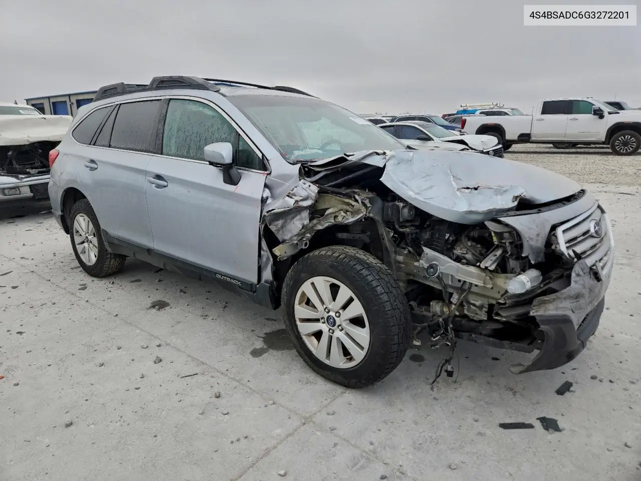 4S4BSADC6G3272201 2016 Subaru Outback 2.5I Premium