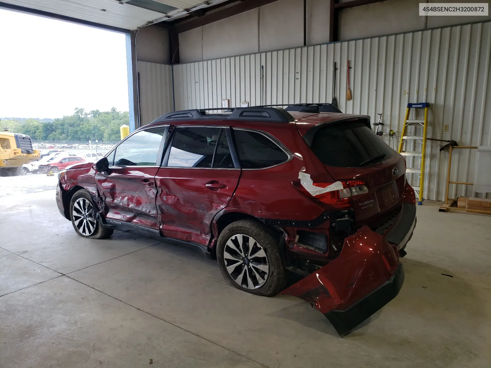 4S4BSENC2H3200872 2017 Subaru Outback 3.6R Limited