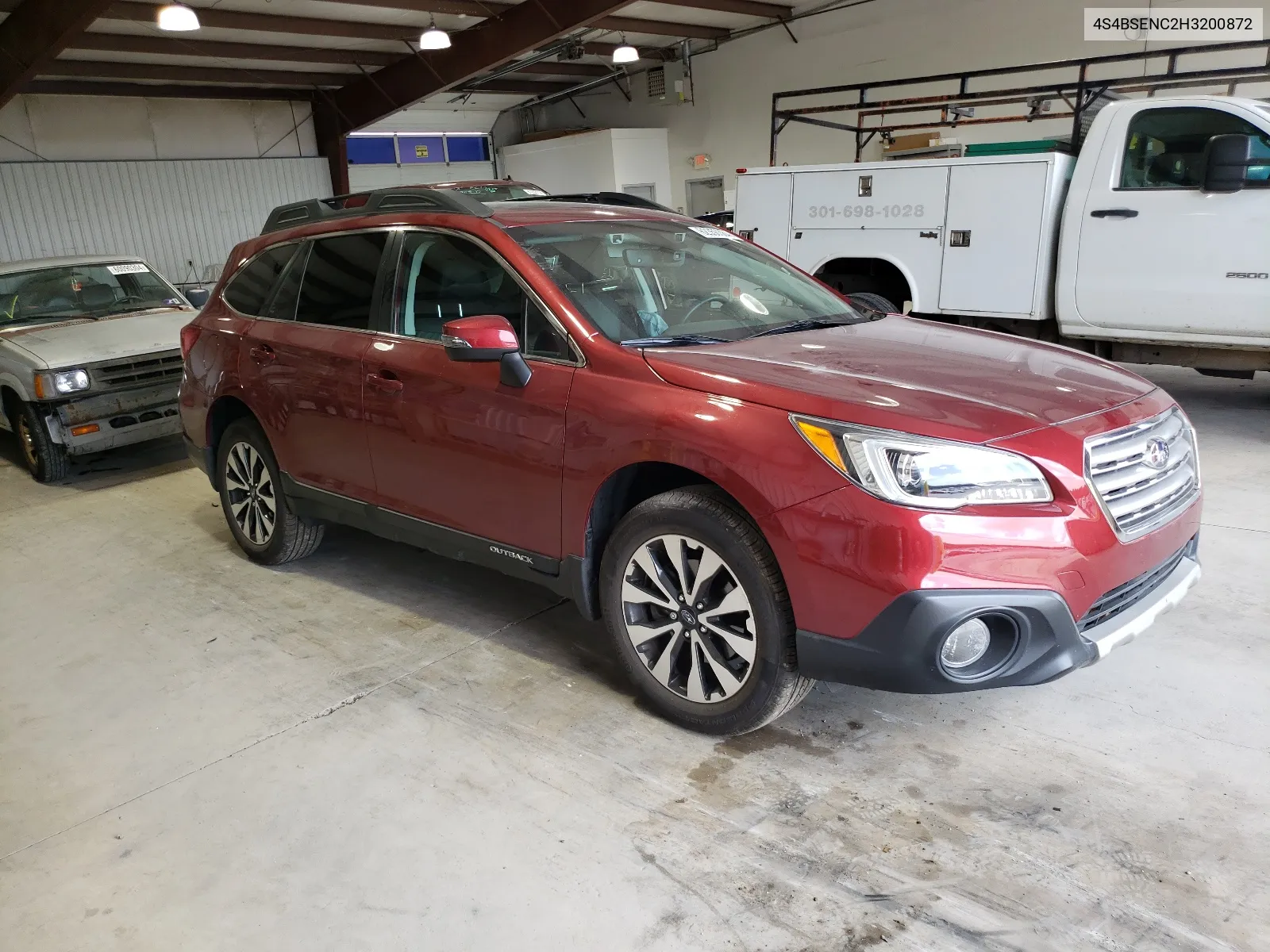 4S4BSENC2H3200872 2017 Subaru Outback 3.6R Limited