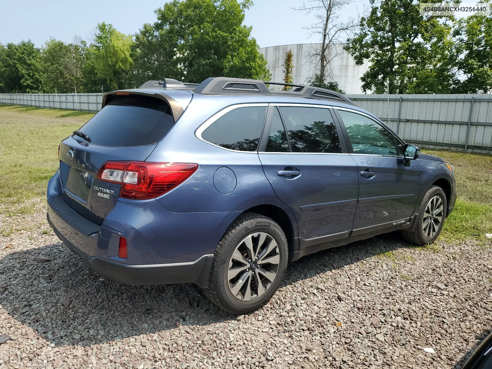 2017 Subaru Outback 2.5I Limited VIN: 4S4BSANCXH3256440 Lot: 64240924