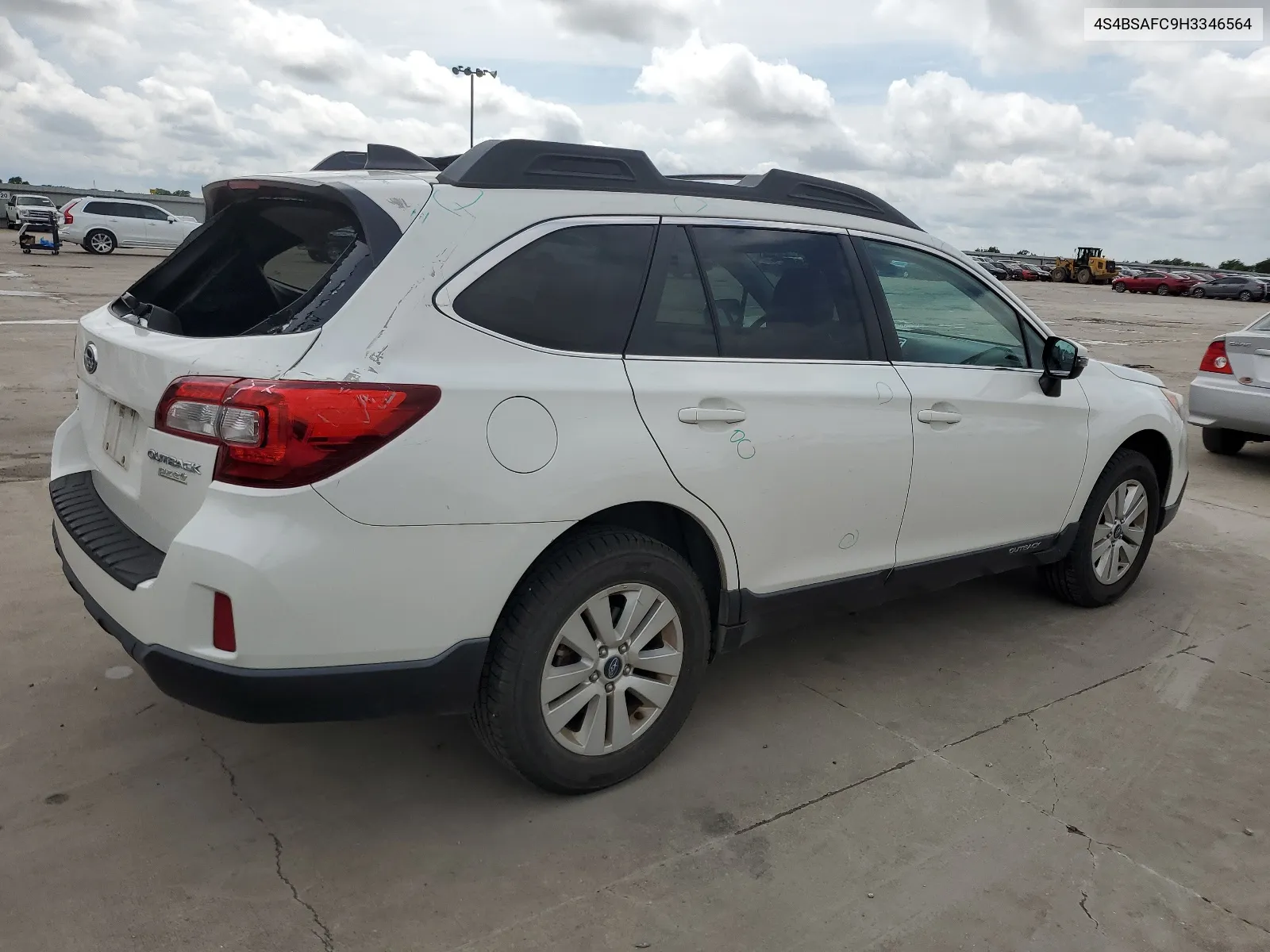 2017 Subaru Outback 2.5I Premium VIN: 4S4BSAFC9H3346564 Lot: 64550694