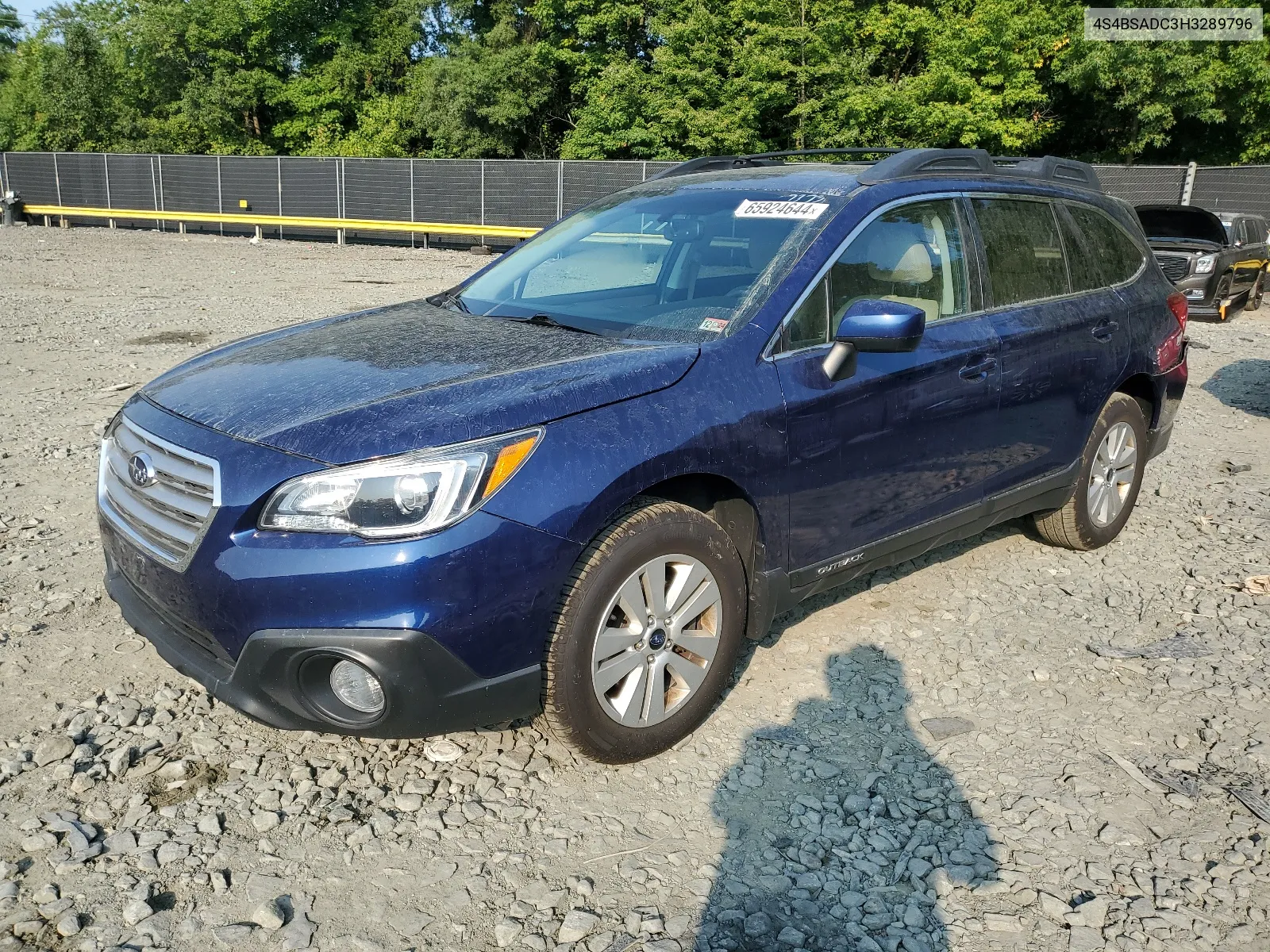 2017 Subaru Outback 2.5I Premium VIN: 4S4BSADC3H3289796 Lot: 65924644