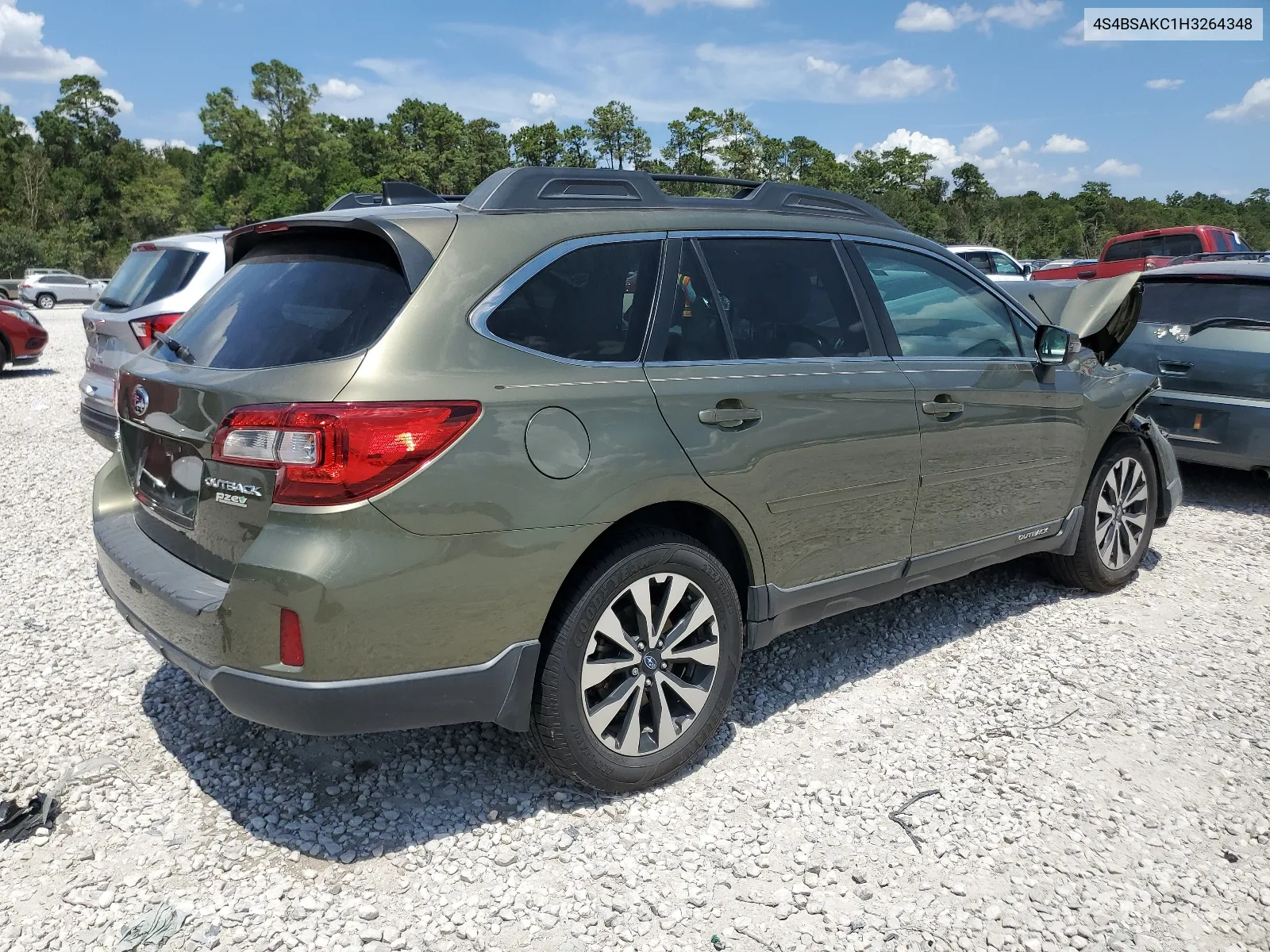 4S4BSAKC1H3264348 2017 Subaru Outback 2.5I Limited