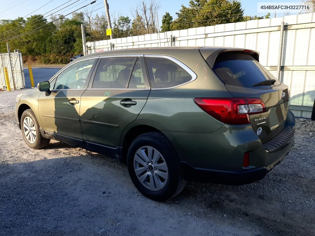 4S4BSAFC3H3227716 2017 Subaru Outback 2.5I Premium