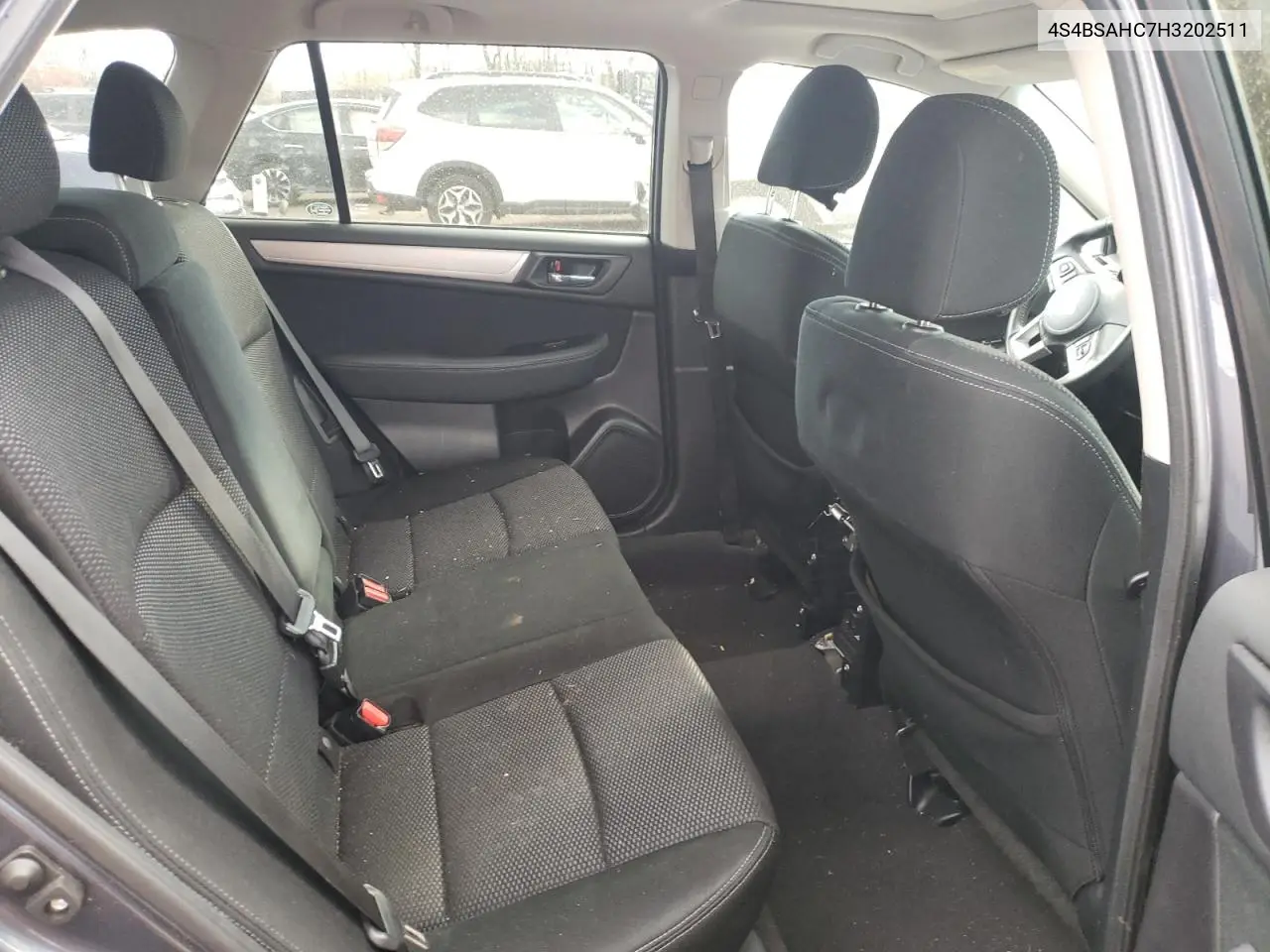 4S4BSAHC7H3202511 2017 Subaru Outback 2.5I Premium