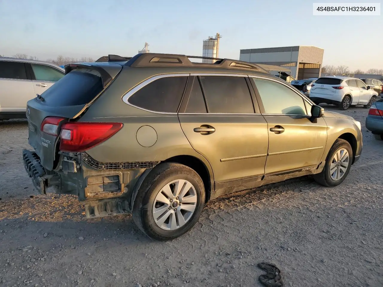 4S4BSAFC1H3236401 2017 Subaru Outback 2.5I Premium