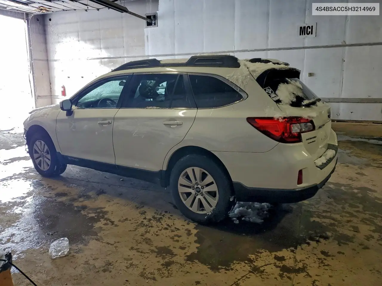 4S4BSACC5H3214969 2017 Subaru Outback 2.5I Premium