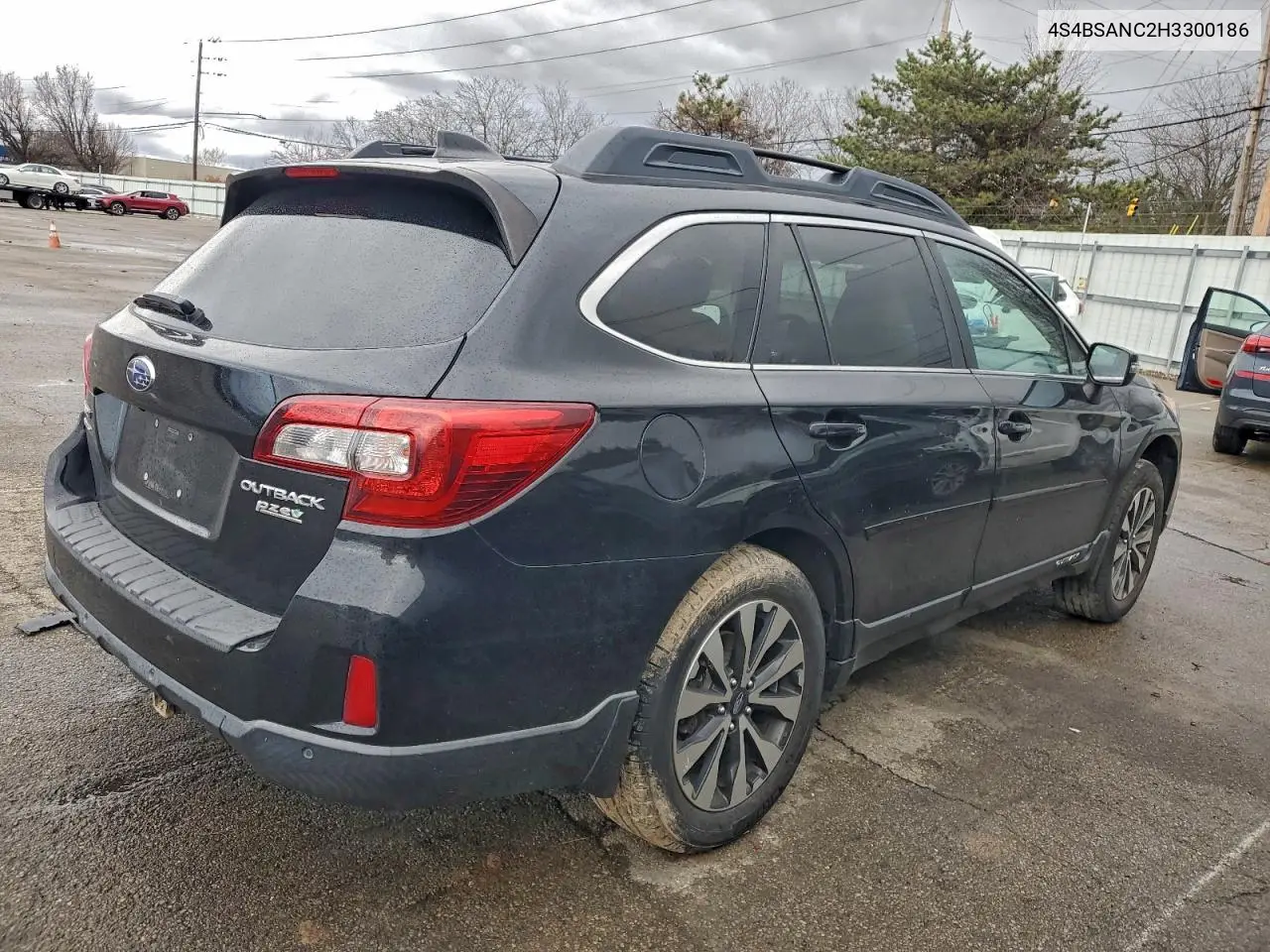 4S4BSANC2H3300186 2017 Subaru Outback 2.5I Limited