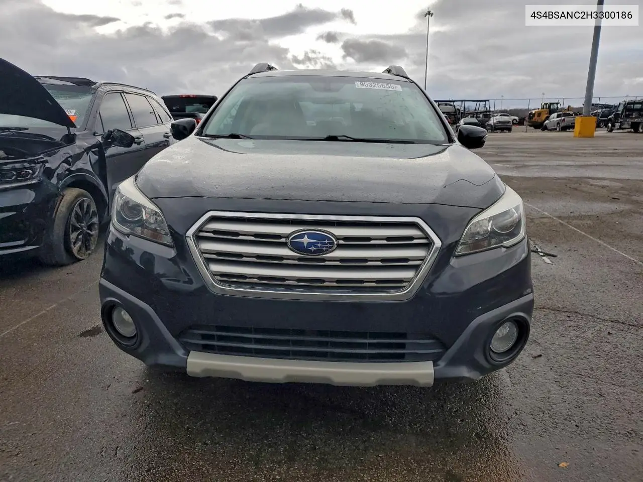 4S4BSANC2H3300186 2017 Subaru Outback 2.5I Limited