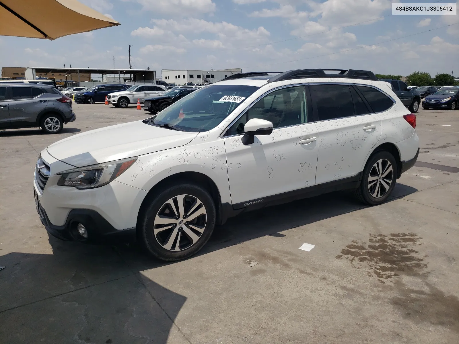 2018 Subaru Outback 2.5I Limited VIN: 4S4BSAKC1J3306412 Lot: 62831654