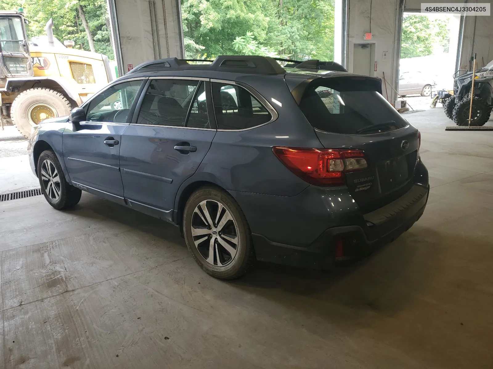 2018 Subaru Outback 3.6R Limited VIN: 4S4BSENC4J3304205 Lot: 66823764