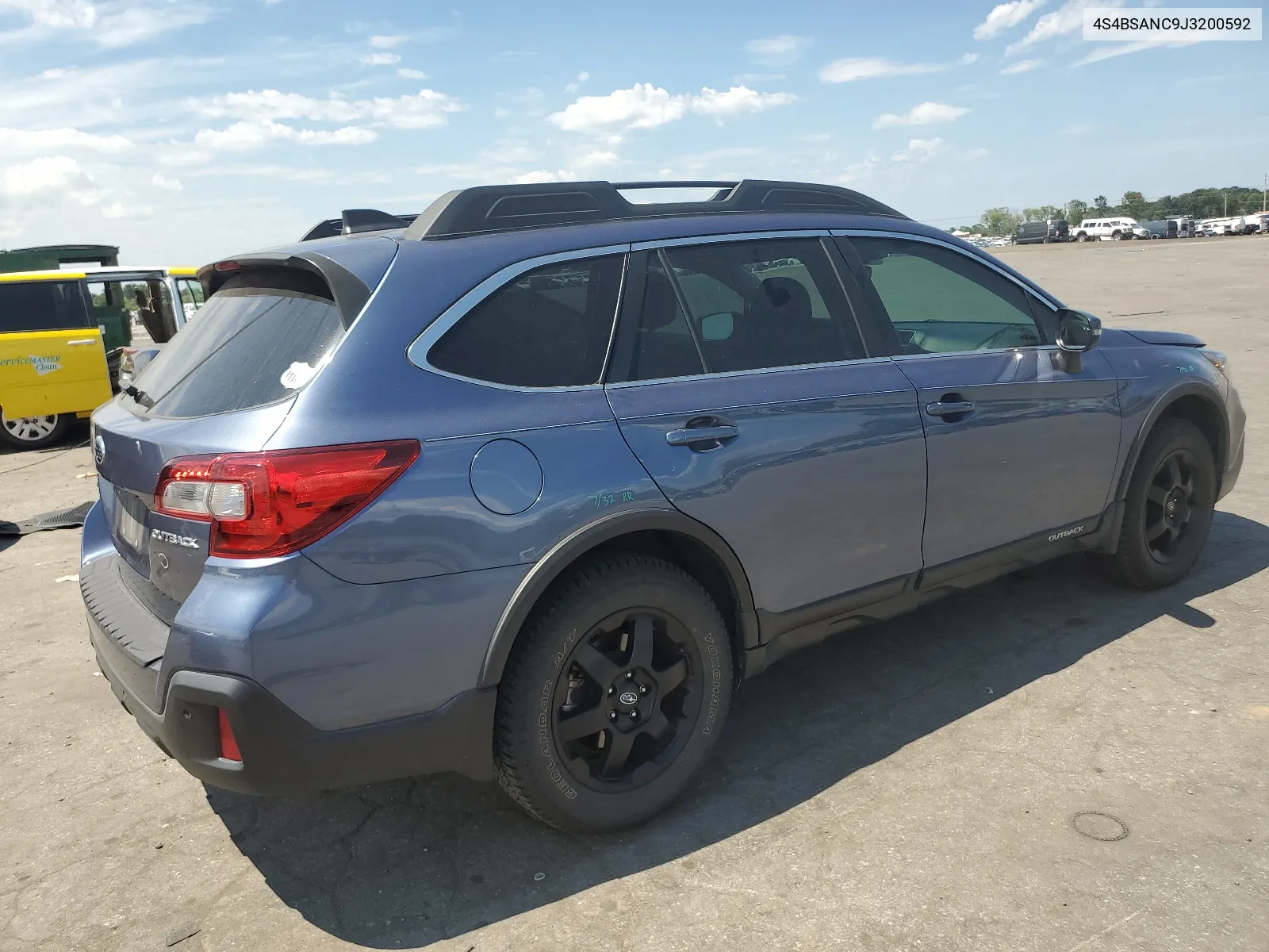 4S4BSANC9J3200592 2018 Subaru Outback 2.5I Limited