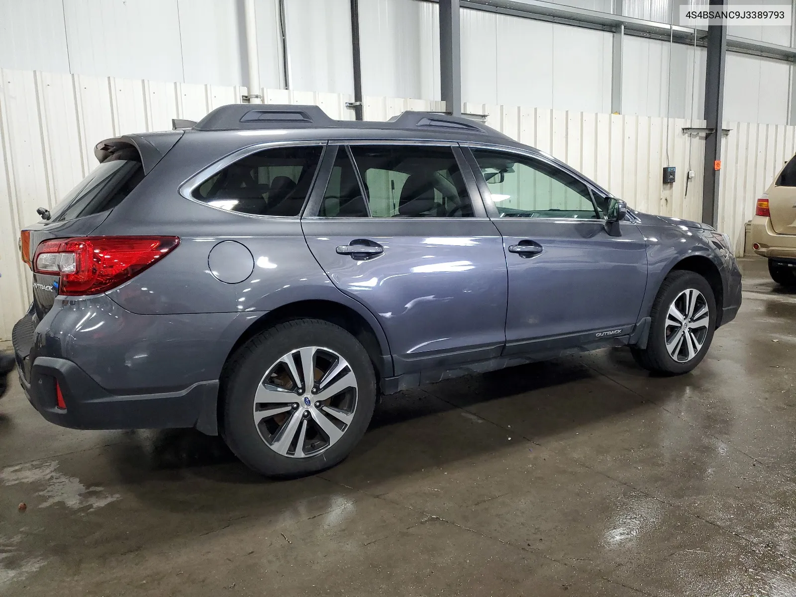 2018 Subaru Outback 2.5I Limited VIN: 4S4BSANC9J3389793 Lot: 67379204