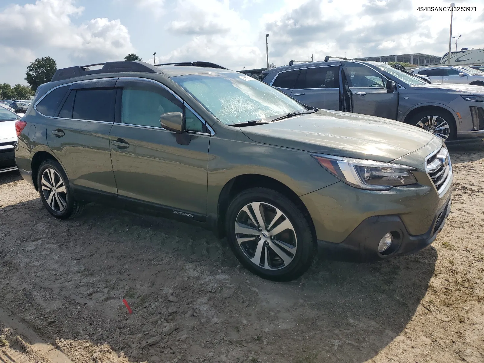 2018 Subaru Outback 2.5I Limited VIN: 4S4BSANC7J3253971 Lot: 67662544