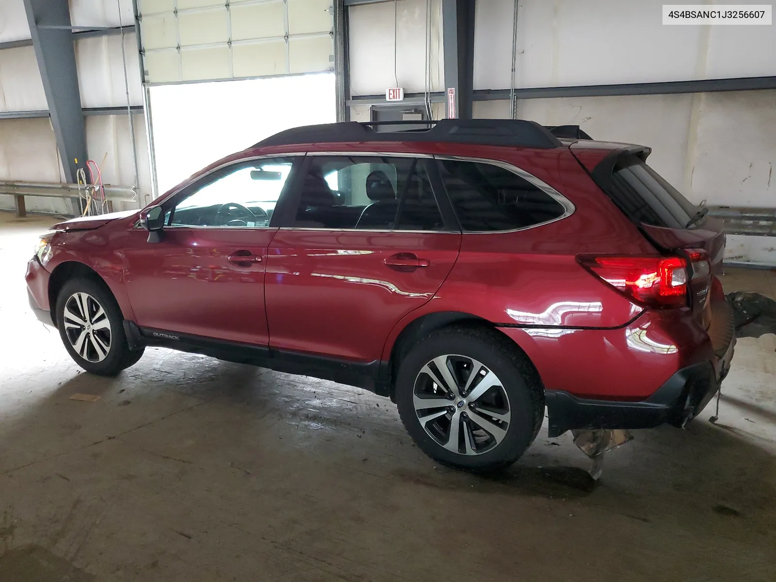 4S4BSANC1J3256607 2018 Subaru Outback 2.5I Limited