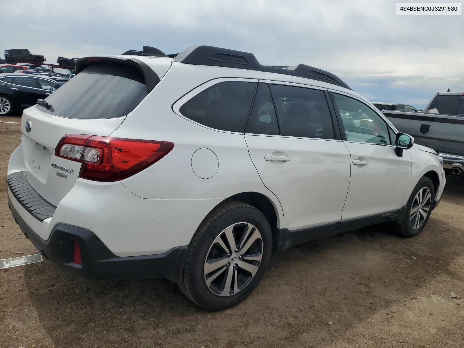 2018 Subaru Outback 3.6R Limited VIN: 4S4BSENC0J3291680 Lot: 68046714