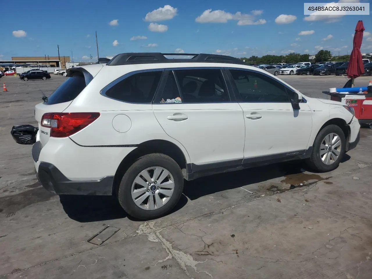 4S4BSACC8J3263041 2018 Subaru Outback 2.5I Premium