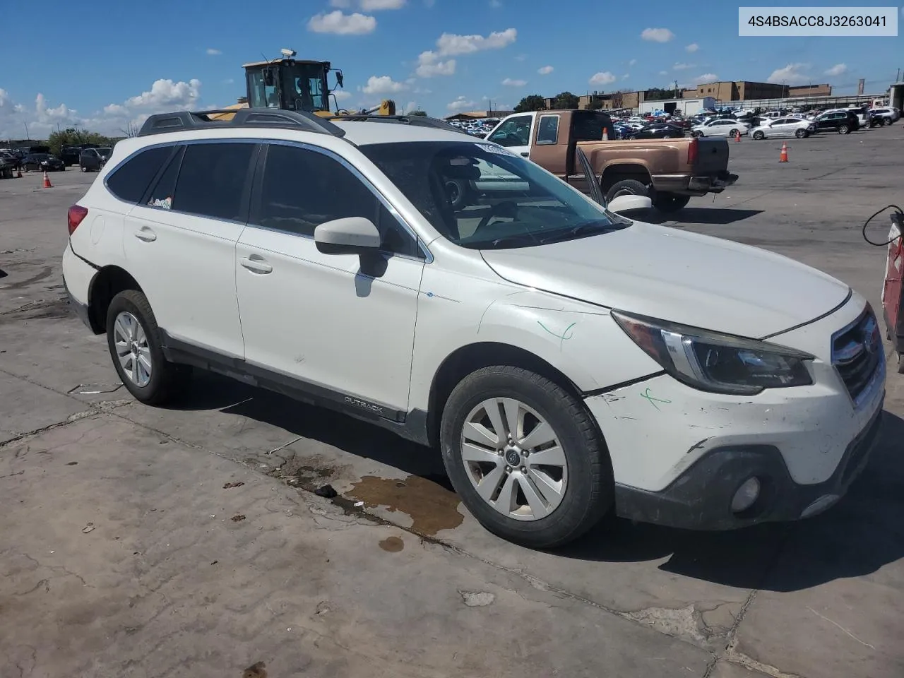 2018 Subaru Outback 2.5I Premium VIN: 4S4BSACC8J3263041 Lot: 68878654