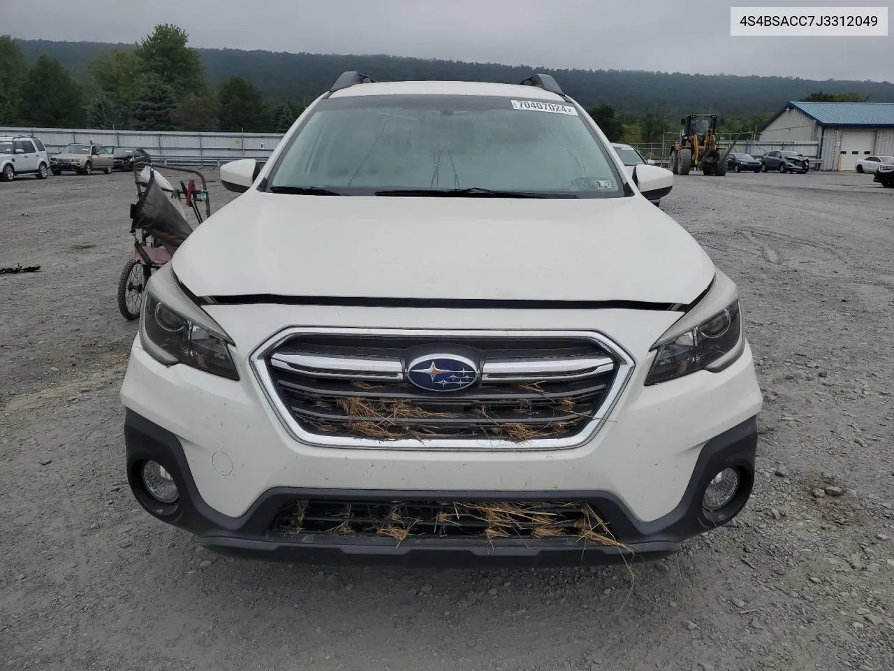 4S4BSACC7J3312049 2018 Subaru Outback 2.5I Premium