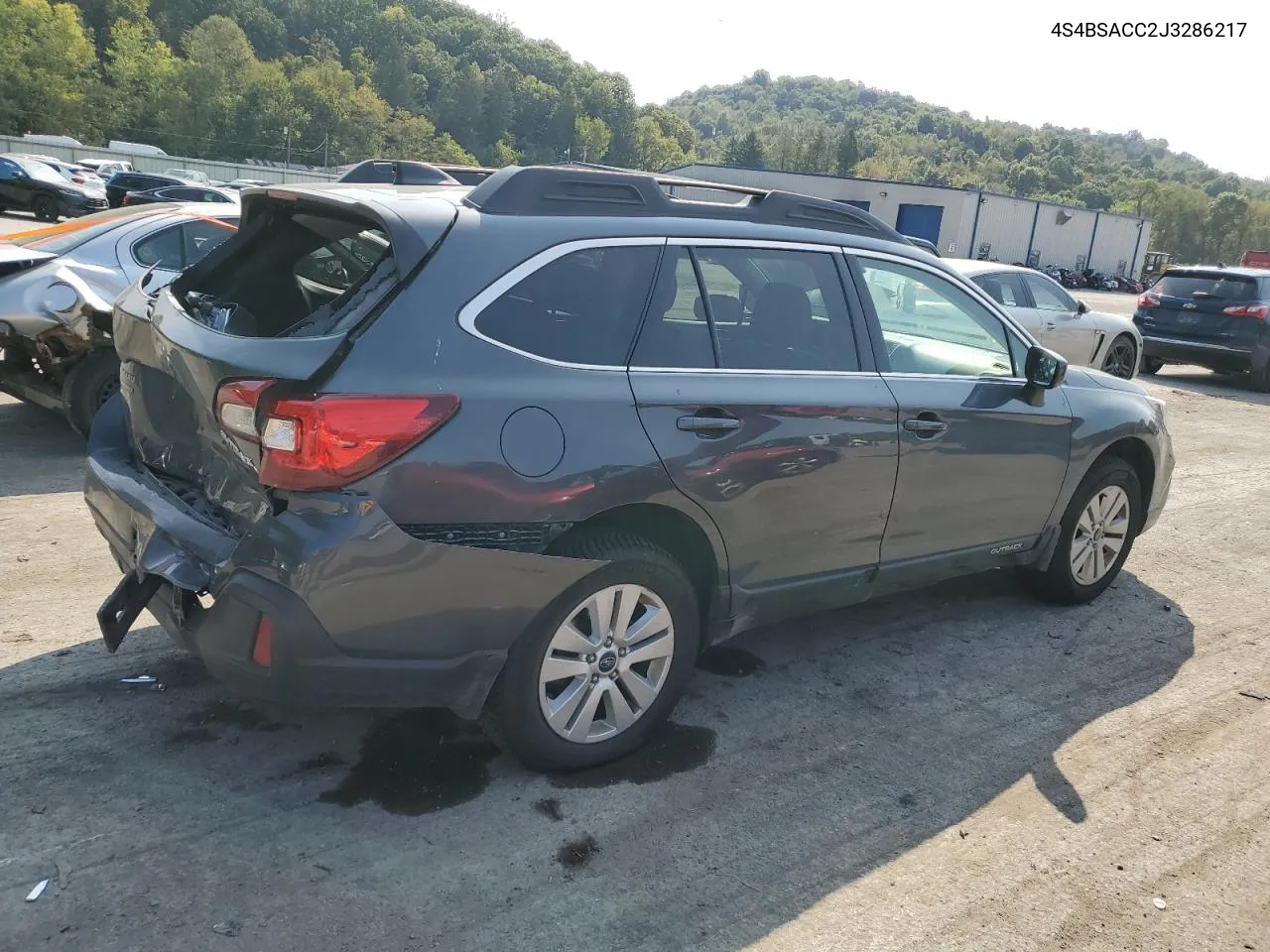 4S4BSACC2J3286217 2018 Subaru Outback 2.5I Premium