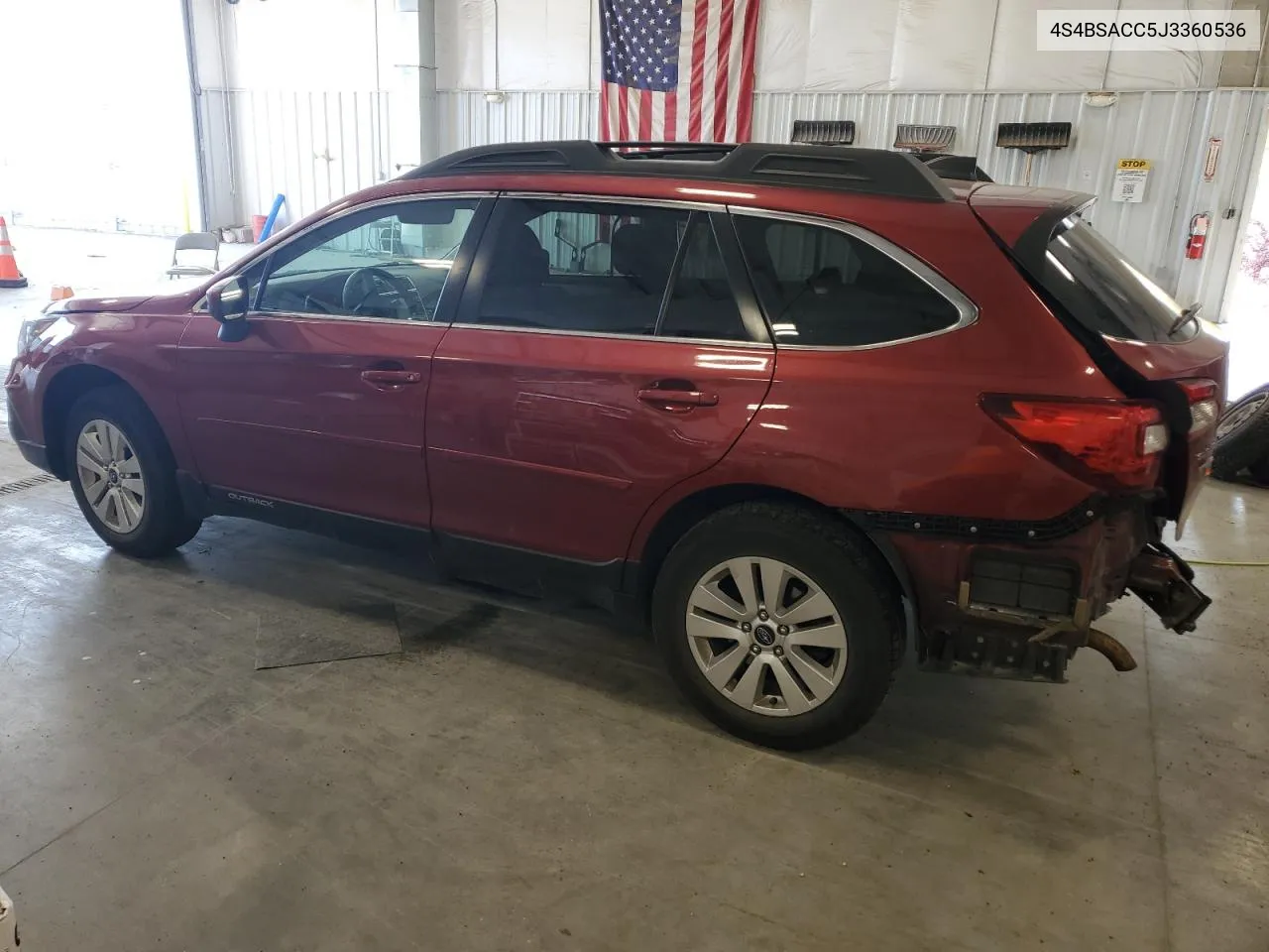 2018 Subaru Outback 2.5I Premium VIN: 4S4BSACC5J3360536 Lot: 71268484