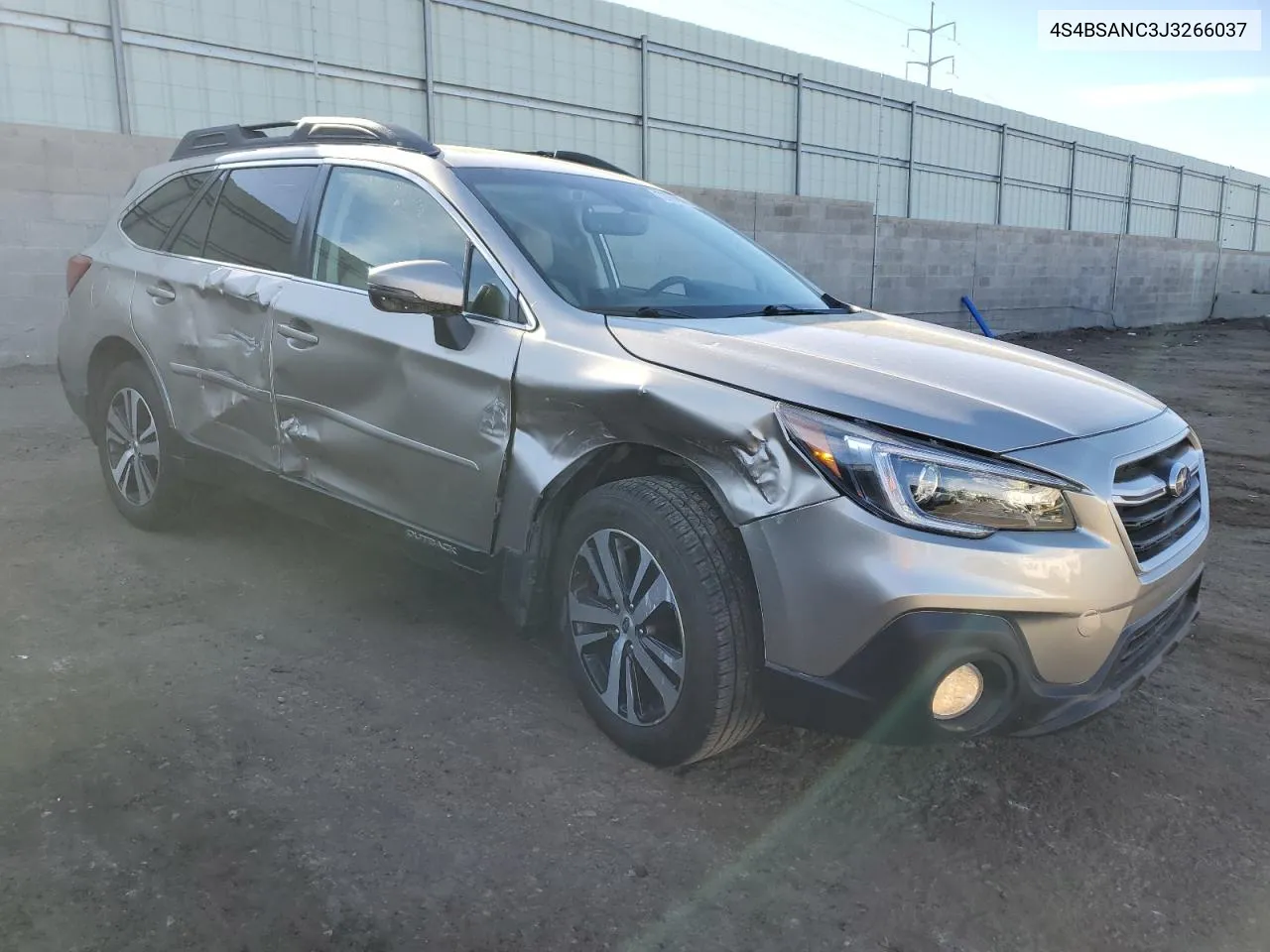 2018 Subaru Outback 2.5I Limited VIN: 4S4BSANC3J3266037 Lot: 72093614