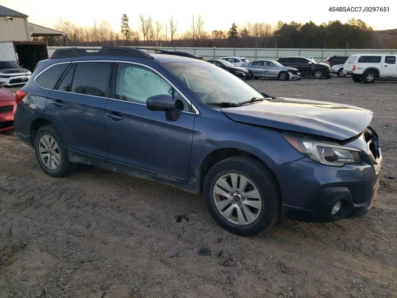4S4BSACC7J3297651 2018 Subaru Outback 2.5I Premium