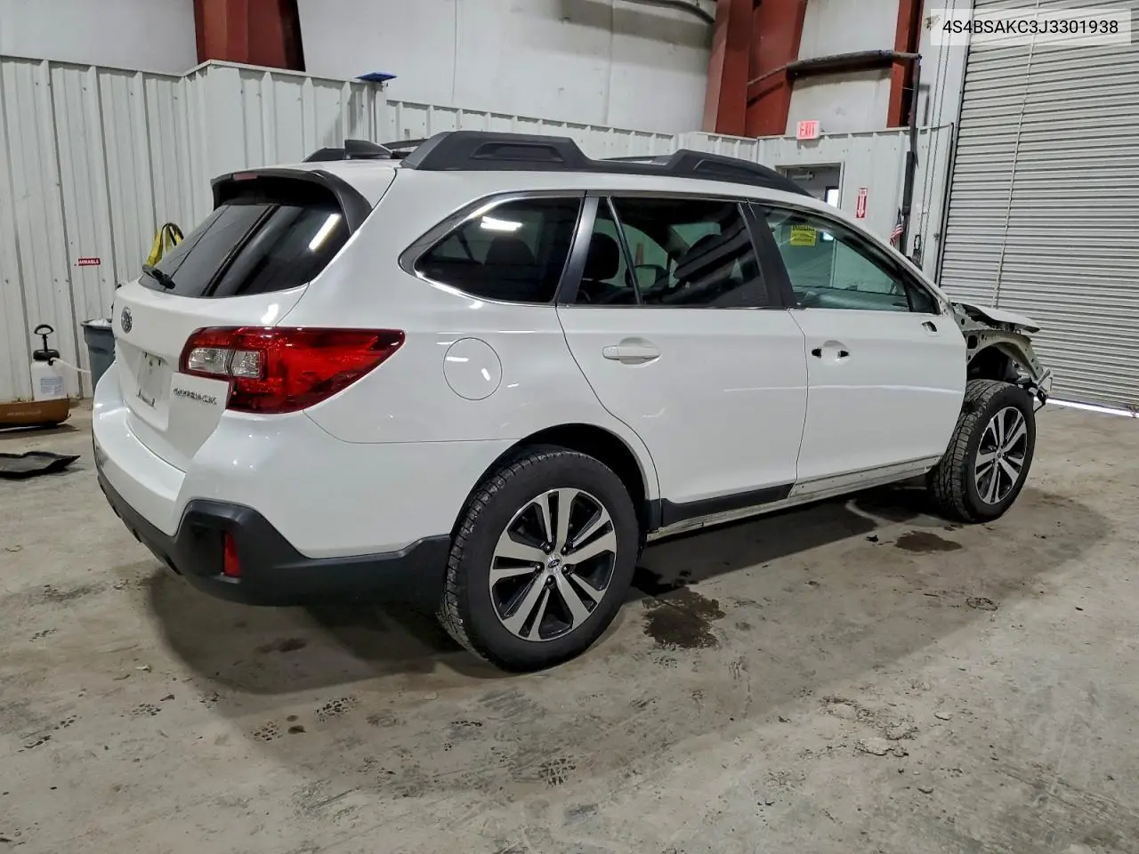 4S4BSAKC3J3301938 2018 Subaru Outback 2.5I Limited