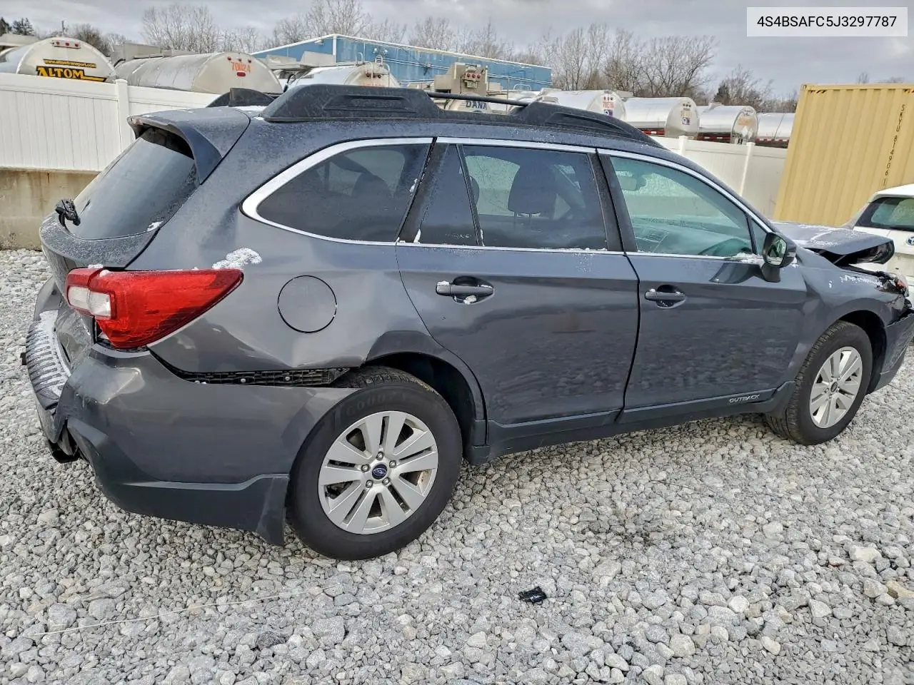4S4BSAFC5J3297787 2018 Subaru Outback 2.5I Premium