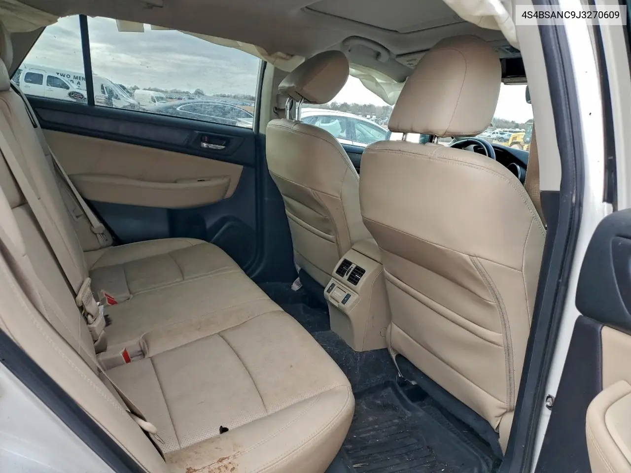 4S4BSANC9J3270609 2018 Subaru Outback 2.5I Limited