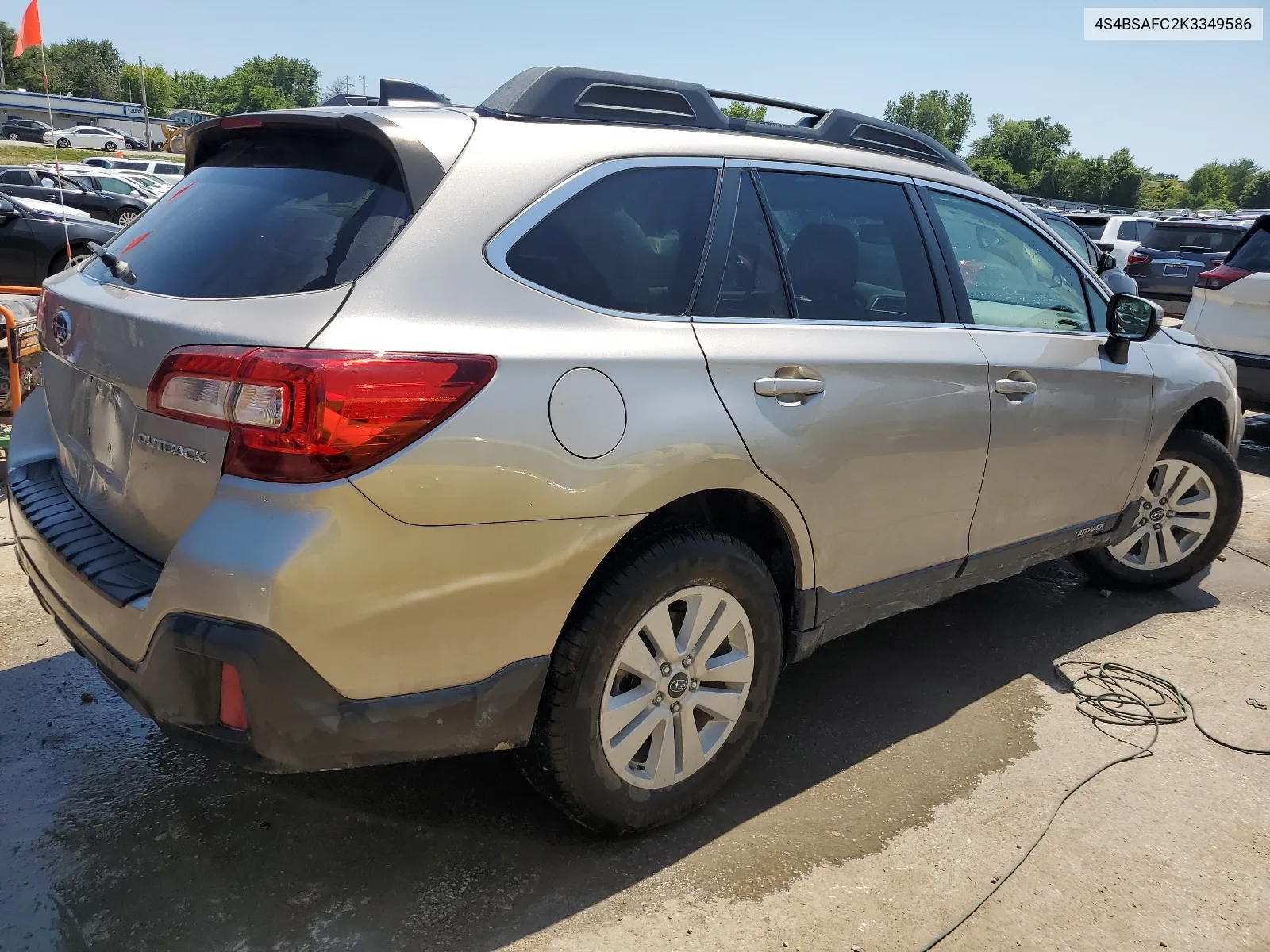 2019 Subaru Outback 2.5I Premium VIN: 4S4BSAFC2K3349586 Lot: 58650994