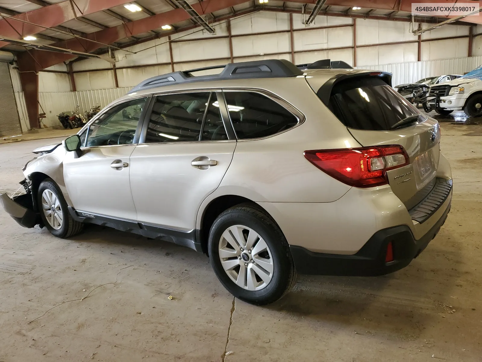 2019 Subaru Outback 2.5I Premium VIN: 4S4BSAFCXK3398017 Lot: 64018614