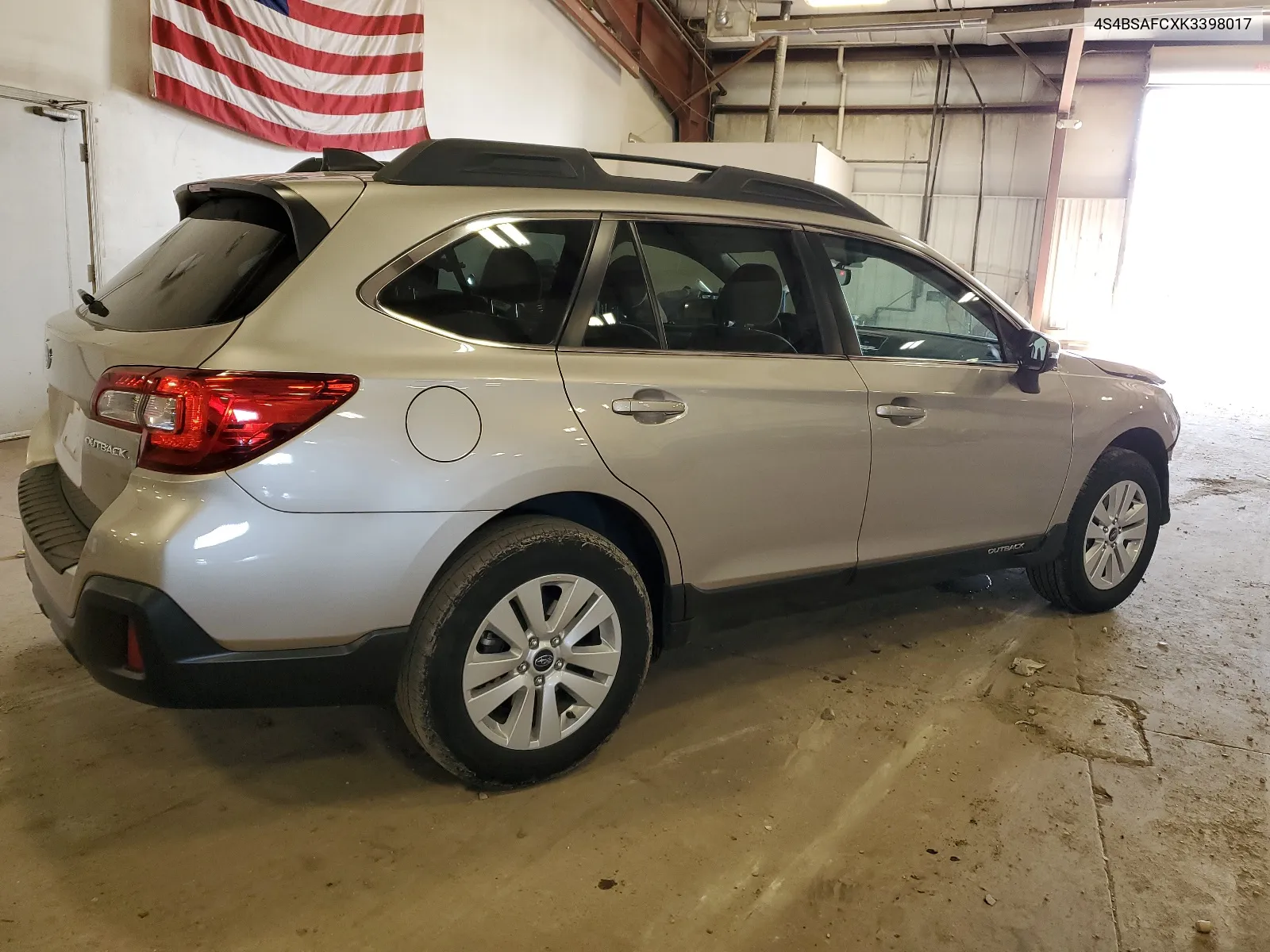 2019 Subaru Outback 2.5I Premium VIN: 4S4BSAFCXK3398017 Lot: 64018614