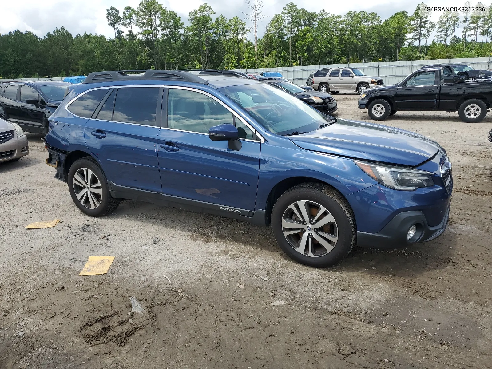 4S4BSANC0K3317236 2019 Subaru Outback 2.5I Limited