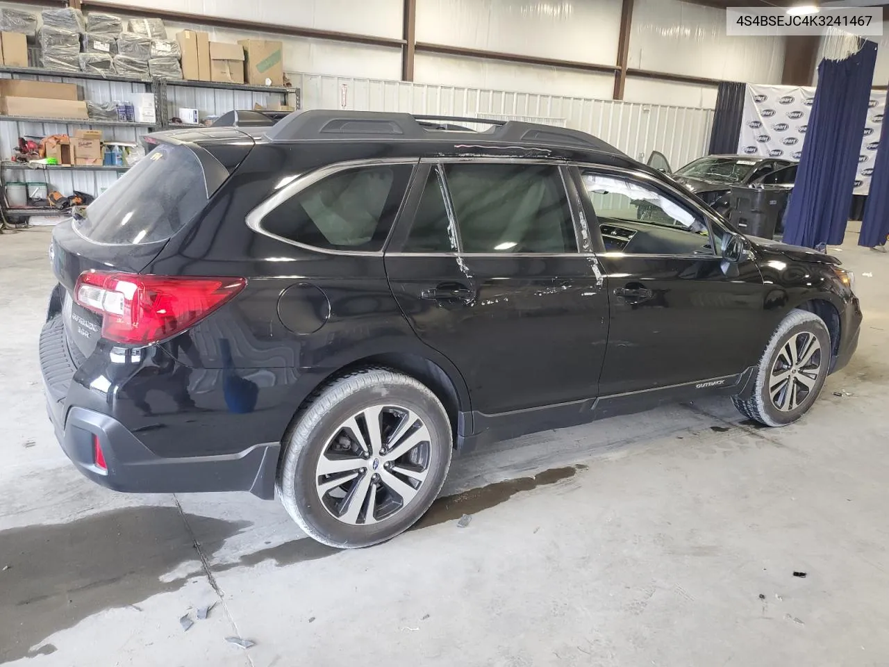 4S4BSEJC4K3241467 2019 Subaru Outback 3.6R Limited