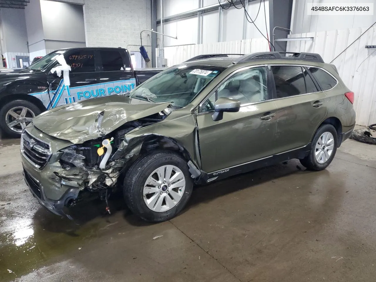 4S4BSAFC6K3376063 2019 Subaru Outback 2.5I Premium