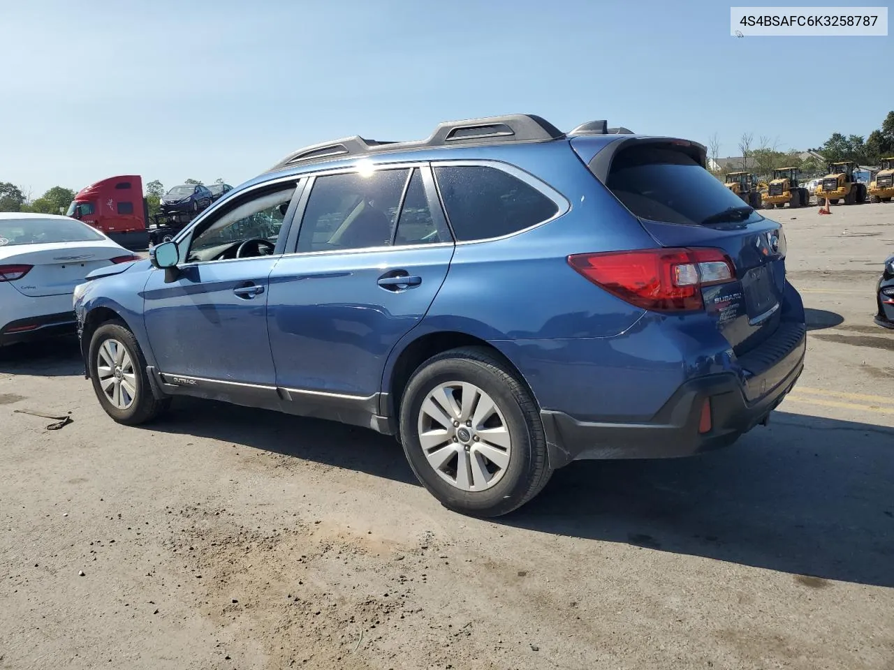 2019 Subaru Outback 2.5I Premium VIN: 4S4BSAFC6K3258787 Lot: 70498044